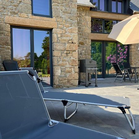 Maison D'Hote Avec Sauna Et Jacuzzi A La Campagne Les Portes du Coglais Dış mekan fotoğraf