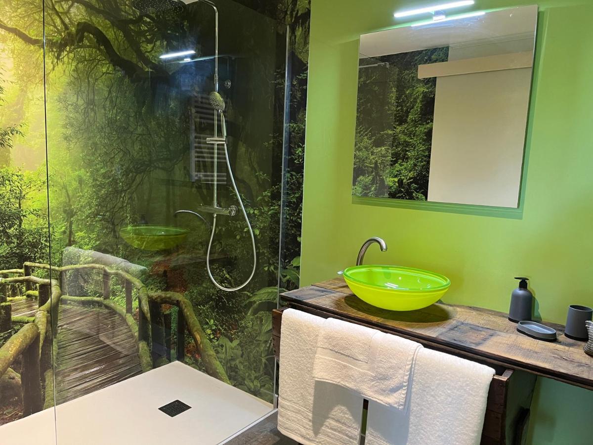 Maison D'Hote Avec Sauna Et Jacuzzi A La Campagne Les Portes du Coglais Dış mekan fotoğraf