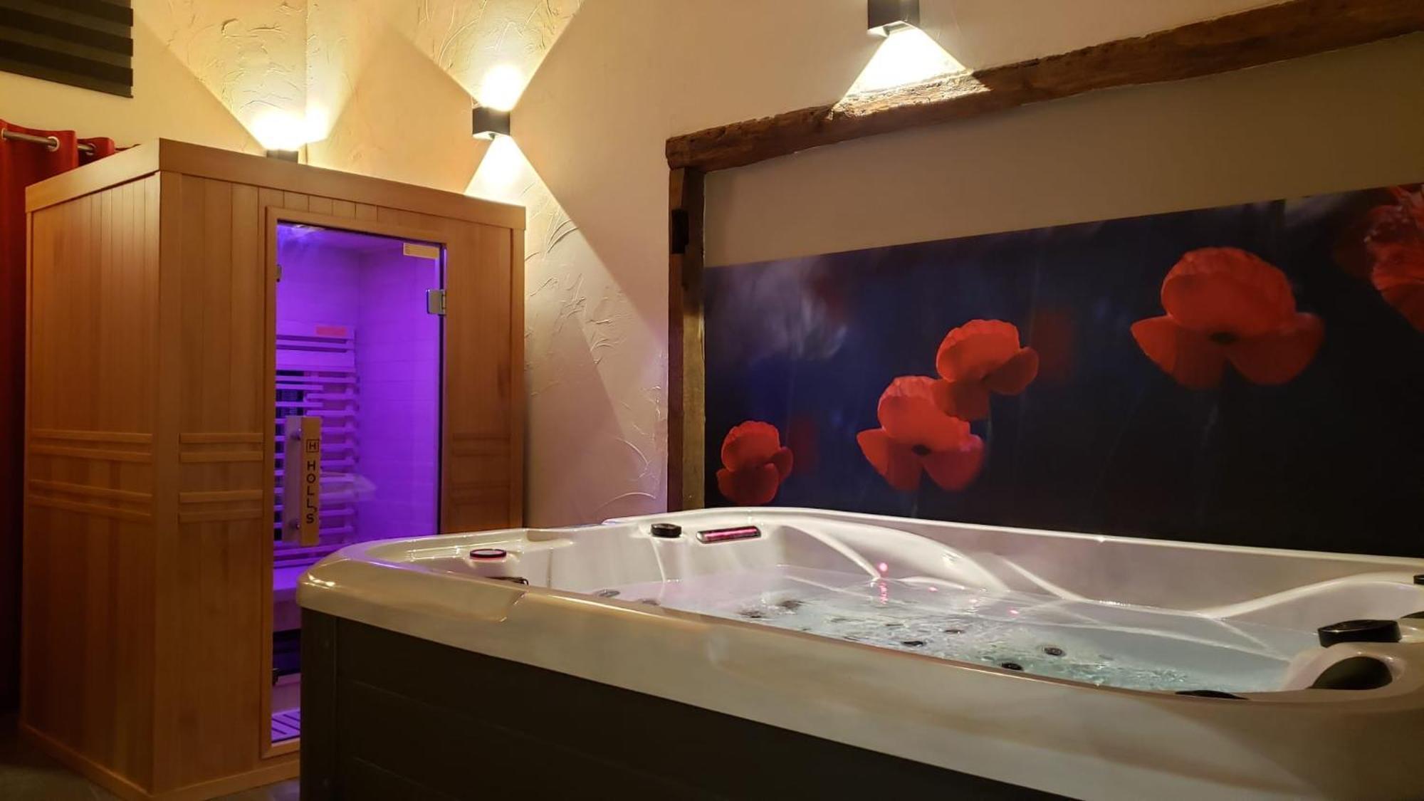 Maison D'Hote Avec Sauna Et Jacuzzi A La Campagne Les Portes du Coglais Dış mekan fotoğraf